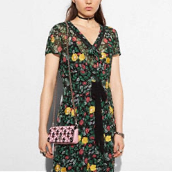 🎉 HP  🎉 🆕 Coach CLB LNK DInkier Bag Petal Pink - Picture 9 of 10